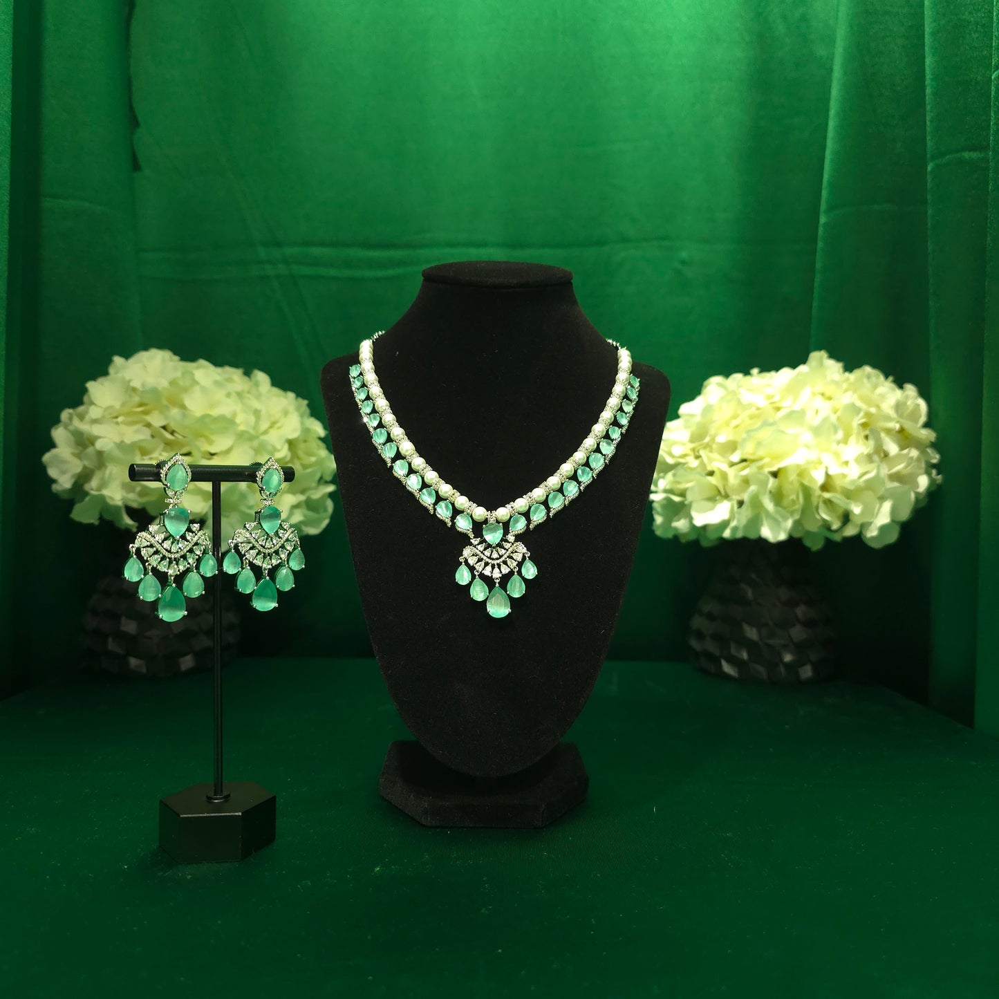 Gorgeous - Mint