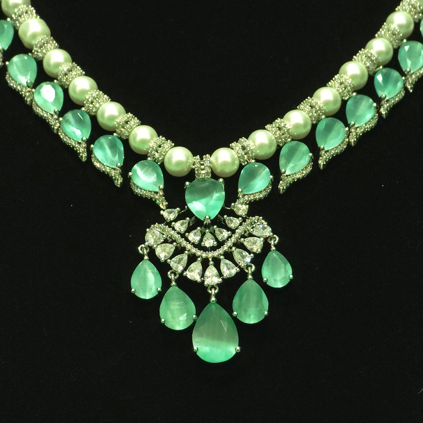 Gorgeous - Mint
